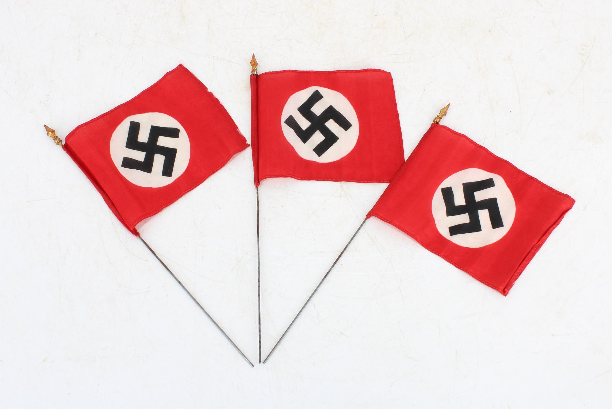 Trois petits drapeaux IIIe Reich