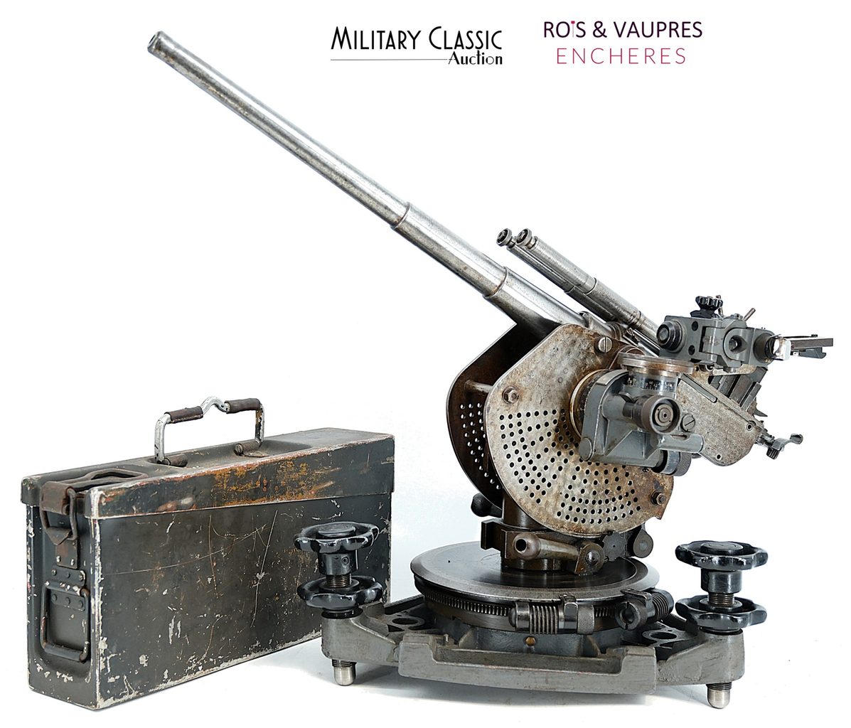 Coiffes & Militaria du Reich