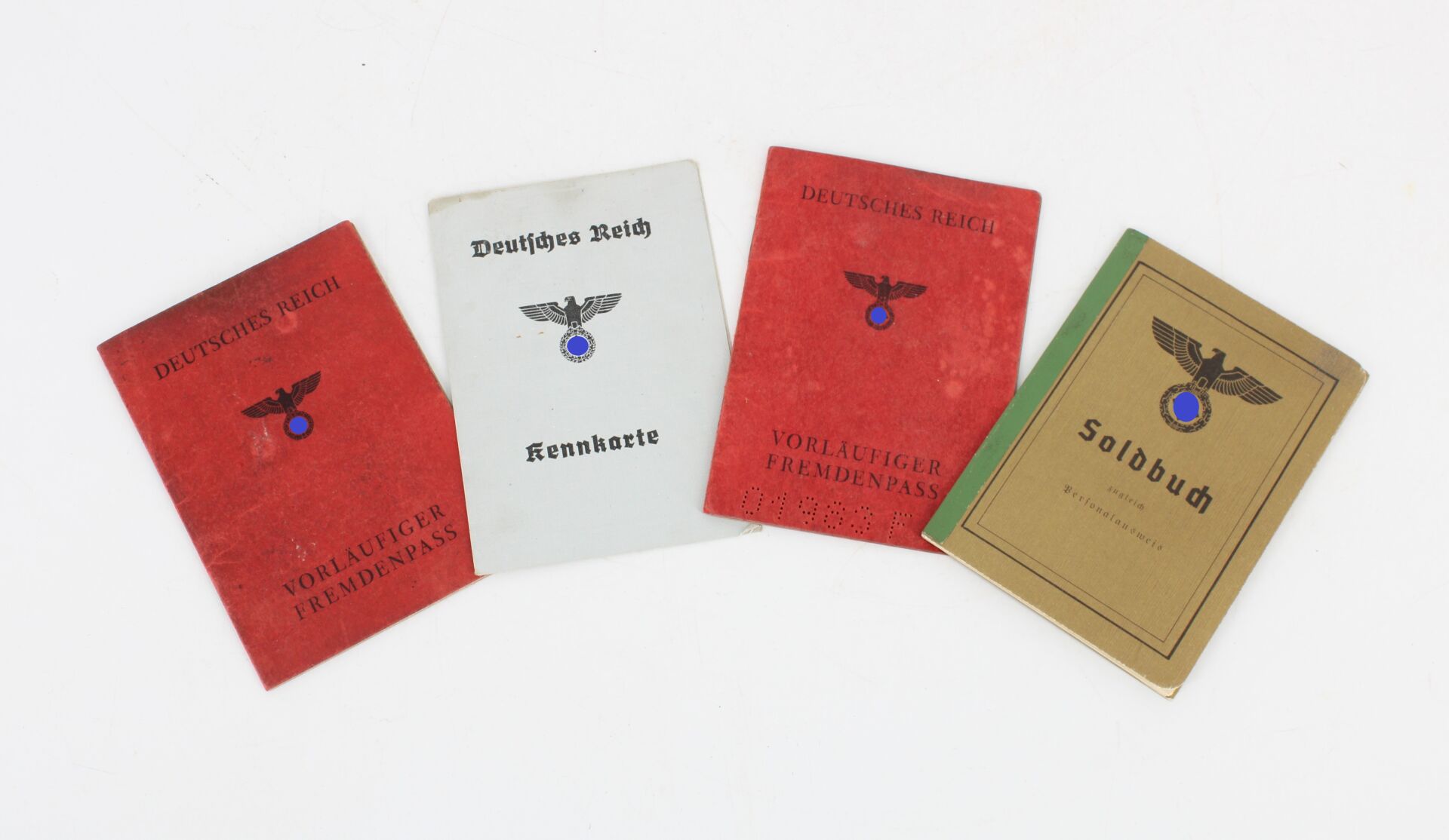 Lot de 4 livrets - Wehrmacht