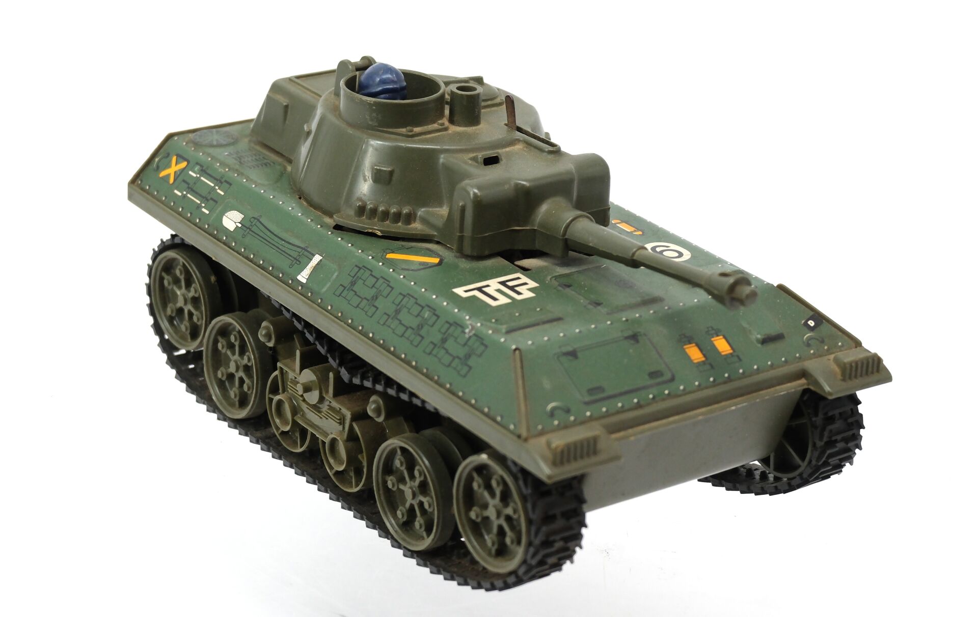 Quatre véhicules blindés – Image 2