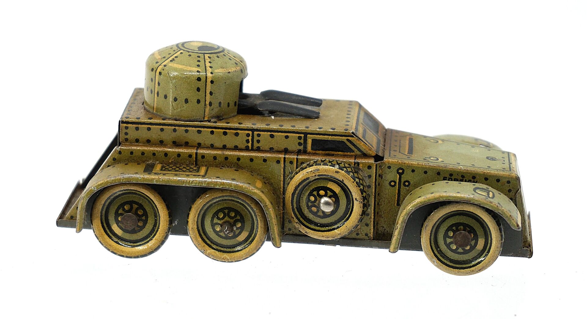 Quatre véhicules blindés – Image 14