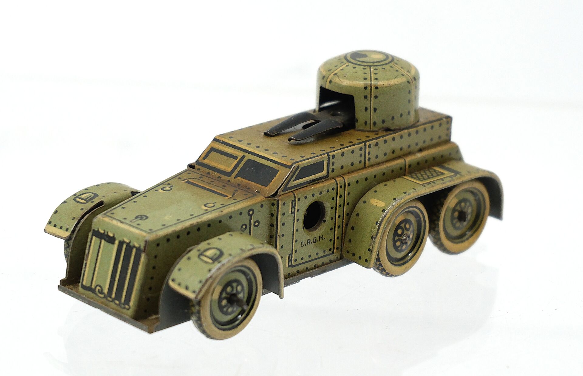 Quatre véhicules blindés – Image 15