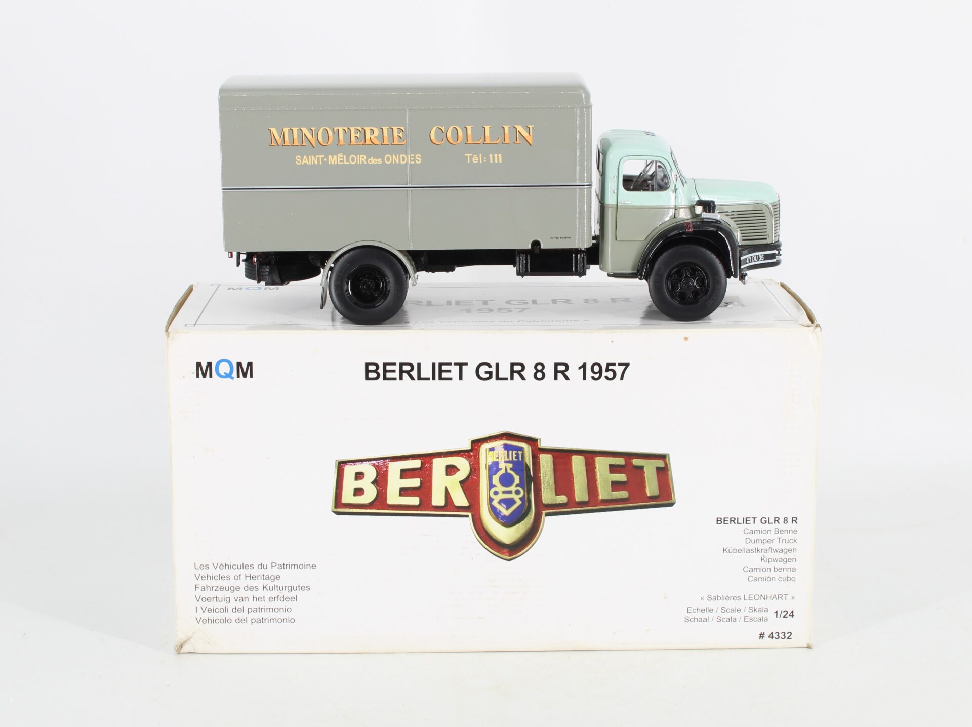 Camion fourgon Berliet GLR 8 R 1957