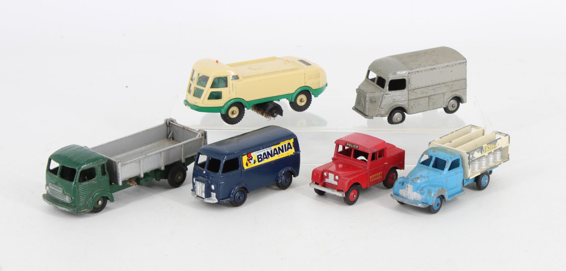 Lot de 6 véhicules miniatures