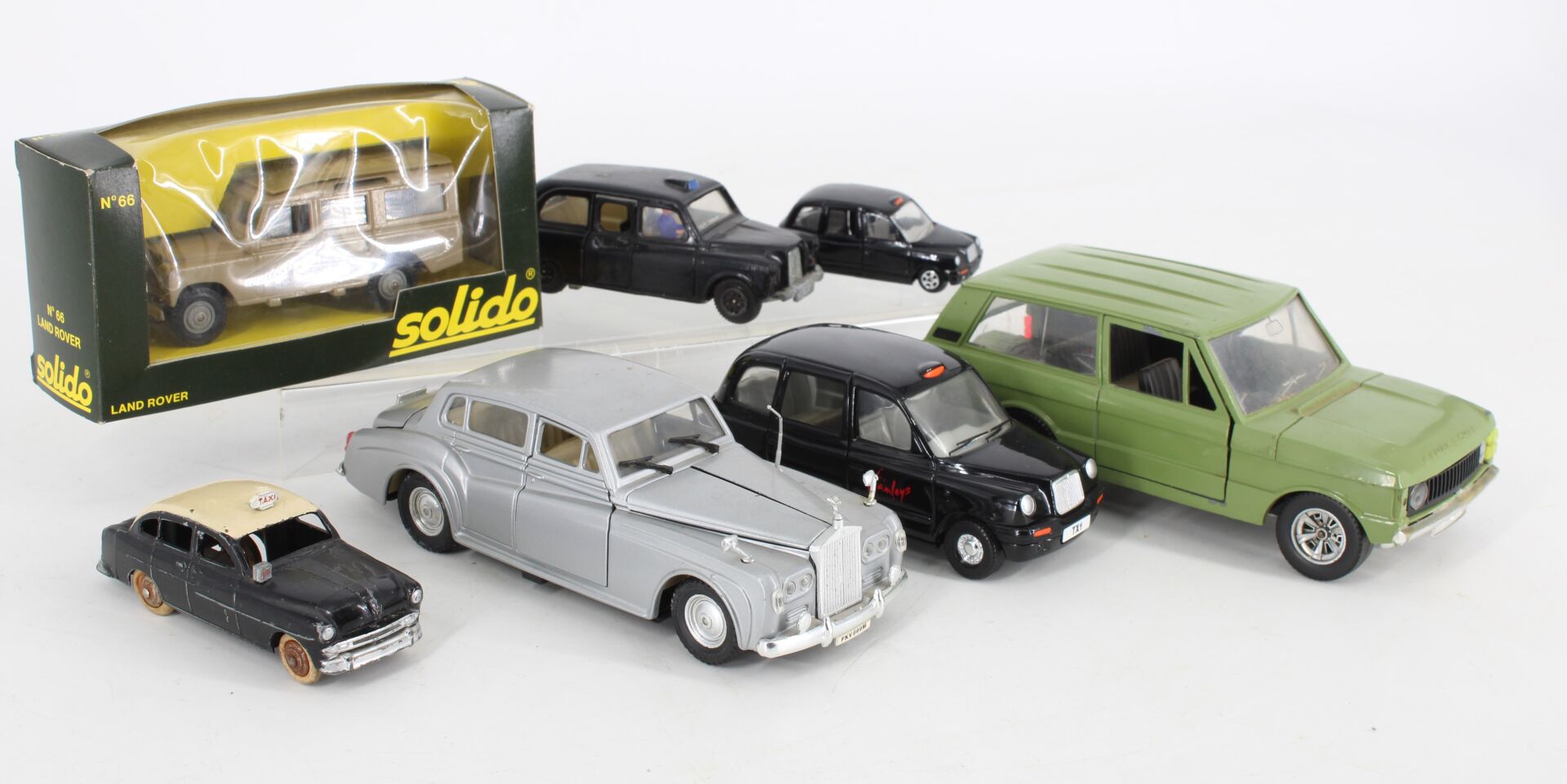 Lot de 7 véhicules miniatures britanniques – Image 3