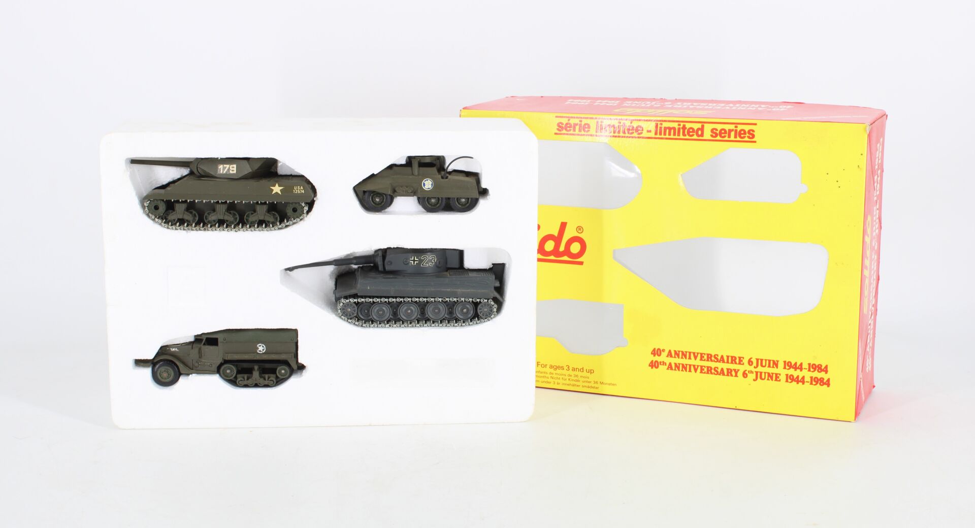 Coffret de véhicules militaires - Série limitée – Image 3