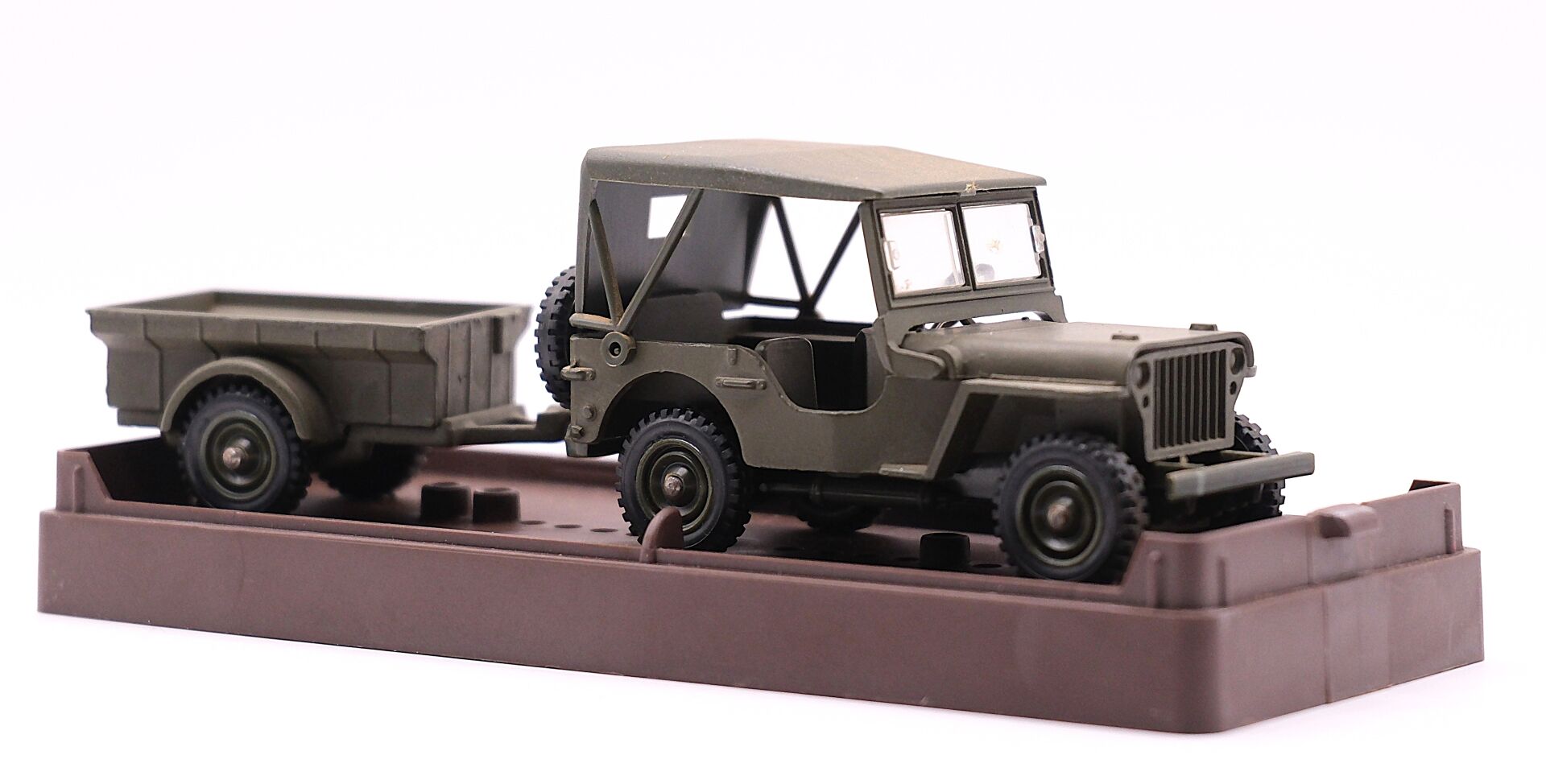 Jeep Willys & remorque - Édition Overlord 89 – Image 4