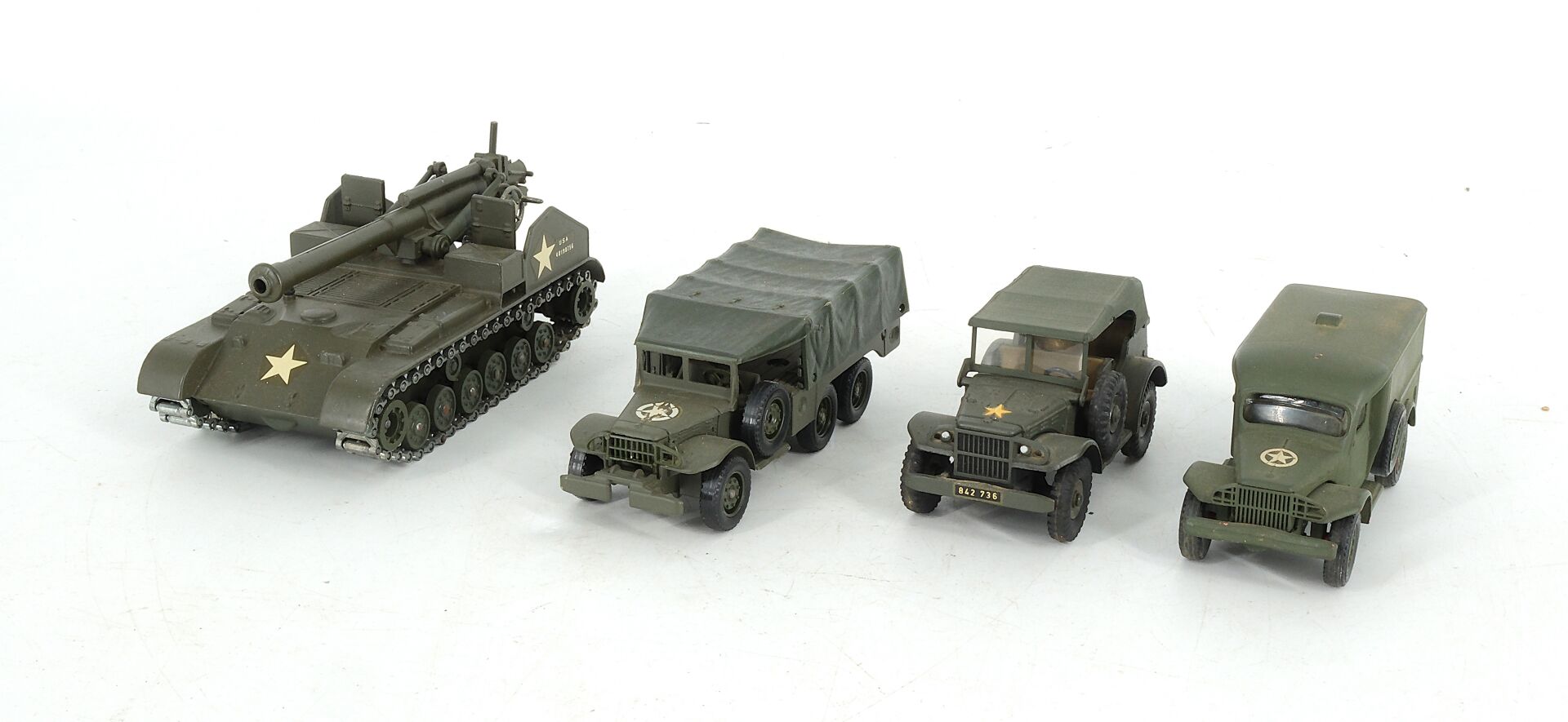 Lot de quatre véhicules - US Army